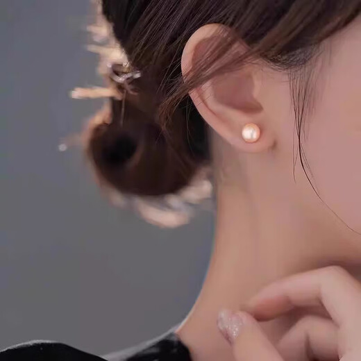 Qi Xiaomi s999 Pure Silver Freshwater Pearl Earrings for Women Screw Buttons to Support Ear Piercings High-end Small Earrings for Spring and Summer Popular Earrings 6mm White Pearl Earrings Pair 999 Pure Silver