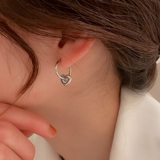 Guanpuge Fat Donglai same style pt950 platinum earrings for women PT950 love earrings 2024 new fashion platinum earrings light platinum love earrings