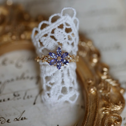 Yan's LaCampanule Bluebell Villa pure natural tanzanite horse eye snowflake 925 sterling silver ring pendant Hong Kong No. 8