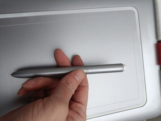 WACOM CHTH661 CTH661 Plaón pintado a mano Tablero de escritura a mano con función táctil CTL671 Versión avanzada