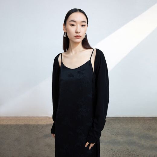 
THE SEA LIFE Ouhai Life Sweater Women's Texture Comfortable Natural and Versatile Casual Sweater B11151 Black Mage M