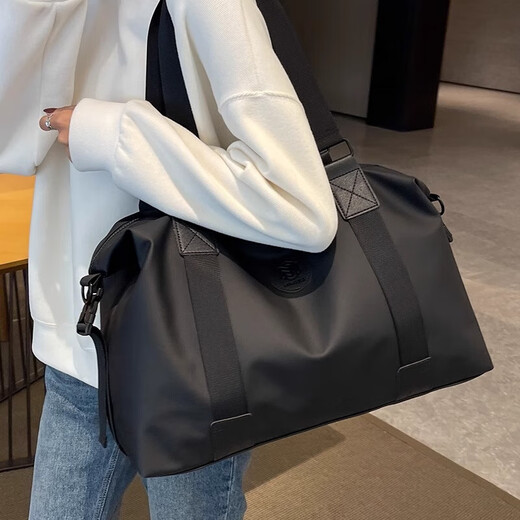贝初众手提旅行包大容量女轻便行李袋男士健身包短途商务出差游泳运动包 墨黑色【升级PLUS五金挂钩】