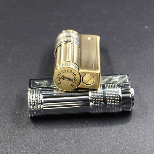 Old-fashioned Austrian kerosene lighter windproof grinding wheel flint WW-833 retro nostalgic domestic men 838 square machine - black bare metal (only one lighter cannot be lit))