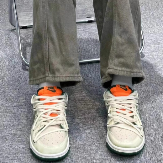耐克（NIKE）球鞋定制  Dunk Low熊猫恶作剧说唱主题绿野仙踪低帮板鞋 DD1391-300 定制不退不换 44.5