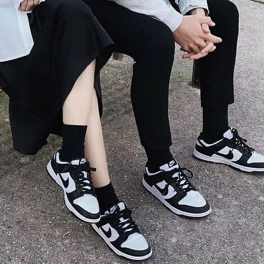 Nike (Nike) Frauenschuhe 2025 Frühling neuer Dunk Low (GS) Frauen Schwarz-Weiß-Panda Low Top Wear-Resistant Sports Schuhe CW1590-100 Schwarz-Weiß-Panda 36