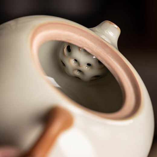 Porcelain brand tea set, one pot and four cups, household light luxury Kung Fu teapot, tea cup with tea tray, small set for making tea for guests, Huang Ru Yu Huang Liang 4 cups + walnut color small square plate