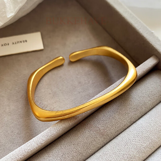 BUKKEHAVE gold-plated silver simple ancient bracelet bracelet light luxury niche exquisite open bracelet women's model 2025 new hand jewelry horseshoe bracelet 32 grams