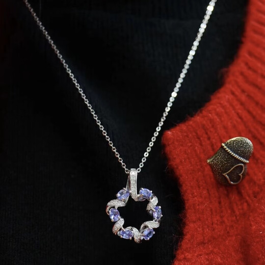 Shilian's new S925 silver set with natural tanzanite pendant garland style women's clavicle chain diamond cut ocean heart same style
