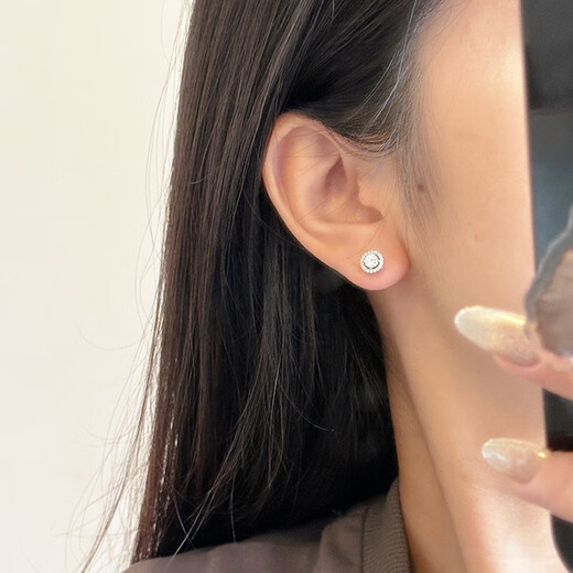 Catiro Eternal Heart Light Earrings 925 Silver Earrings Design Gift for Wife or Girlfriend 925 Silver Eternal Heart Light Earrings