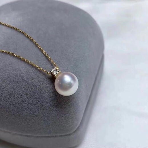Juke 18K gold diamond princess style Japanese perfect round strong light akoya one pearl pendant necklace for women flawless and versatile one pearl necklace with diamonds