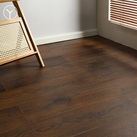 XMSJ Pure Pure Pure à trois couches Floor composite en bois solide Jijifeng Retro Walnut B&B Italien Américain Nouveau plancher en bois massif à trois couches 9905-18 mm CORE RIB 18 ÉPART Série 1