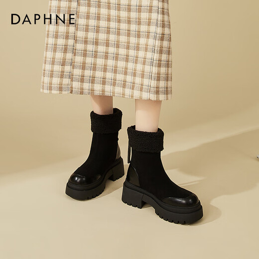 Daphne grueso Sole Plus Boots Martin de terciopelo para mujeres 2025 Nuevos zapatos de algodón calientes de invierno botas de nieve noreste botas cortas de moda para mujeres negras 38