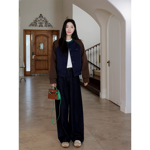 Guo Jiujius retro kontrastierender gestickter Ragdoll -Himmel -Baumwolljacke Wolljacke Scimitar Jeans G924T17152 Set (Marine Blue Cobbler + Jeans) l All Size