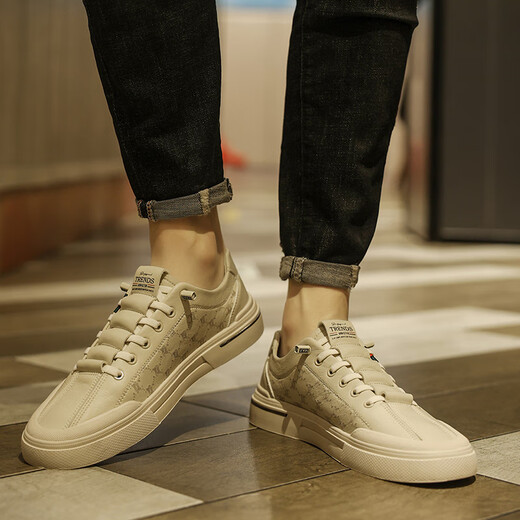 Changxiang huili masculin's chaussures 2025 Été Nouvelles chaussures plates à semelle douce Sports Sports Chaussures en cuir décontractées d'un pied pour porter des chaussures à la mode pour les hommes beige [la taille est petite, il est recommandé de prendre une taille plus grande] 40