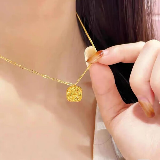 Moqian Xueshui Shell Small Sugar Cube Gold Brushed Necklace Gold Covered Silver Set Chain Pendant Clavicle Chain Pendant Birthday Gift for Girlfriend Sugar Cube Gold About 0.8g Silver Core 18K Necklace