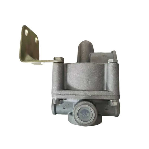 
Suitable for Dongfeng EQ1118GA2102 military vehicle accessories brake relay valve assembly 3527N2-010 Silver 2-010