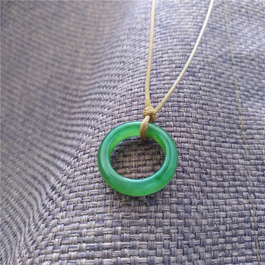
Kechu Natural Hetian Jade Jade Ring Ring Ring Blank Jade Ring Pendant Spinach Green Yang Green Fruit Green Certificate [No. 16862] Inner Diameter 18.2mm