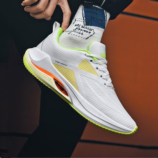 
GFDR ultra-light 20 running shoes men's shoes mesh breathable shoes shock-absorbing running shoes soft sole teenagers big children's sneakers women's running 9905 white ultra-light shock-absorbing 42