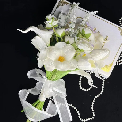 Fleurs de mariage dilanmu tenant la mariée tenant des photos de mariage tulipes obtenant un certificat simulation fleurs photo accessoires