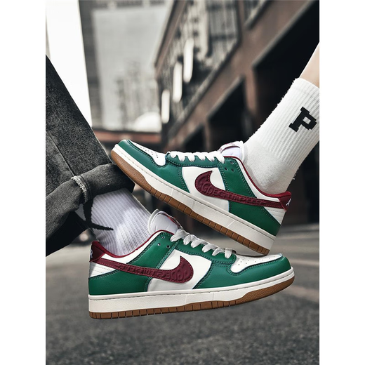 AJ reguläre Herrenschuhe Putian Schwarz -Weiß -Panda Dunk New Red Aj1 Low Top Shoes Sports Frauenschuhe große Kinder 1699 Meter Grün 40