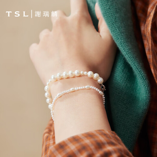谢瑞麟（TSL）珍珠手链女款时尚925银扣手饰生日BE685-BE686 BE685-椭圆珍珠