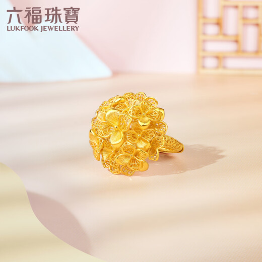 六福珠宝囍愛系列足金锦绣佳缘金绣球花黄金戒指婚嫁礼 计价 020796RA 12.28克(含工费1695元)