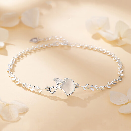Grace Girl Xiaoxingyun PT950 Platinum Bracelet Girls Light Luxury Niche Exquisite Design High-end New Anniversary Gift Xiaoxingyun PT950 Platinum Bracelet + Rose Gift Box