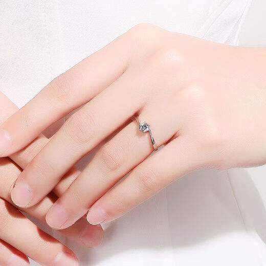 Flagship quality Brilliant Proposal Six Claw Twisted Arm Diamond Ring Niche Design Confession Proposal Silver Platinum Plated Ladies (50 Points Diamond Ring) + Certificate and Gift Box Fixed Ring (Contact Customer Service or Remark the Ring Number)