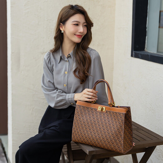 皮尔卡丹（PIERRE CARDIN）女士斜挎包大容量手提包女式单肩包托特包百搭杀手包妈咪包女包 啡色 360*135*260mm