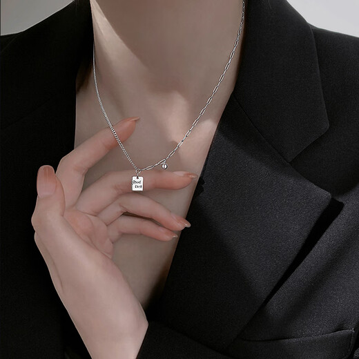 Xiangnan 999 sterling silver luck necklace 2025 new hot style light luxury niche design birthday gift high-end clavicle chain 999 silver luck necklace