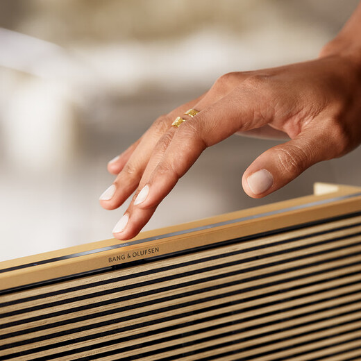 B&O Gong Jun endorses Beosound Level Bluetooth speaker, portable home high-end art audio, b& audio, light oak color, national subsidy, New Year gift