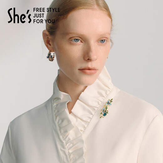 Qianzi (She s) Van Gogh Iris Gradient Flower Brooch Feminine Corsage Brooch Holiday Gift Purple E0