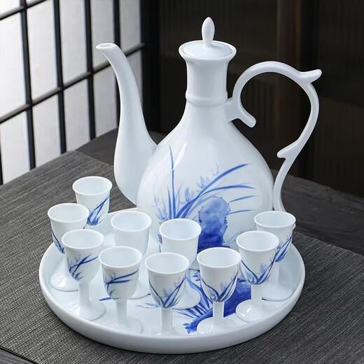 Guoyue Jingdezhen bone china blue and white wine set household ceramic white wine cup with ceramic tray flask gift box blue and white orchid wine set gift box