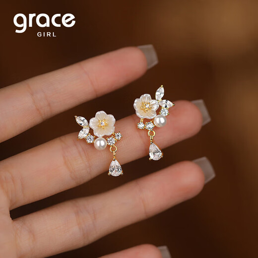 Grace Girl camellia earrings for women, light luxury and high-end earrings, popular earrings, Valentine's Day birthday gifts for girlfriends and wives, camellia earrings-local warehouse