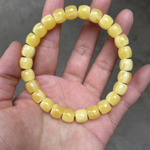 Second-generation Confucian beeswax straight-cut single-circle bucket bead bracelet, Russian material demon white flower beeswax amber beads, Russian material 8 size 7