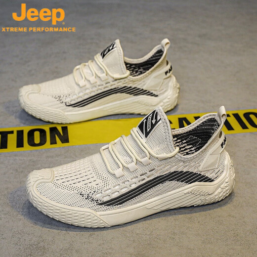 Jeep (Jeep) Chaussures masculines pour l'été respirant 2025 Nouvelles chaussures en maille mince volante pour hommes de travail à l'odeur sportive décontractée pour hommes