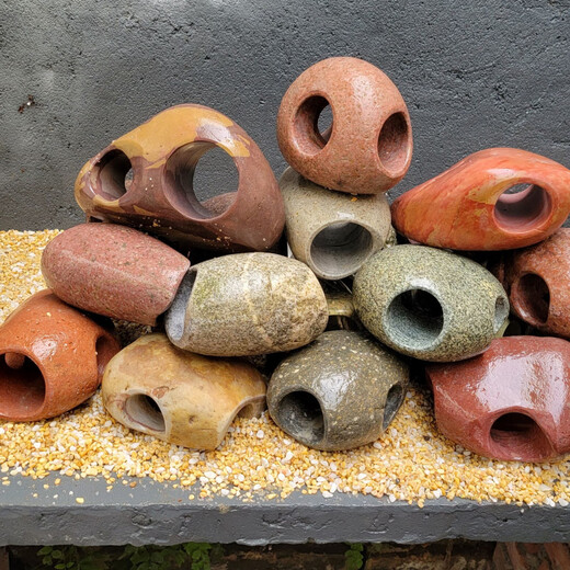 Runhuanian real stone fish nest hiding house fish tank shrimp aquarium landscaping decoration turtle sun terrace hiding hole breeding house six holes through the original stone production outer diameter 5.5-8 cm