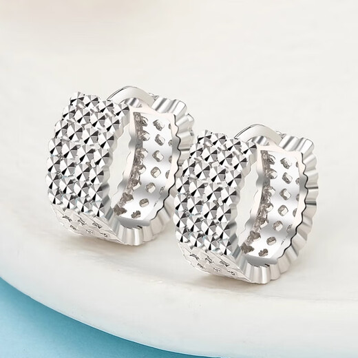 QIANSHU's new PT950 platinum shiny laser embroidered earrings, women's earrings and buckles, fashionable platinum earrings for lovers, platinum embroidered earrings (weighing about 3.9-4.1 grams)