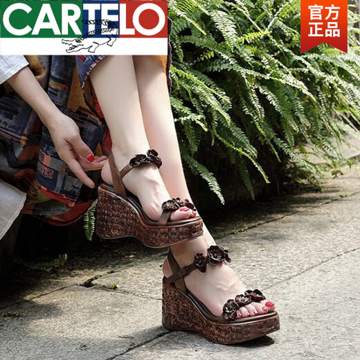 卡帝乐鳄鱼（CARTELO）品牌民族风花朵镂空厚底凉鞋女外穿2025夏季真皮复古坡跟高跟女鞋 绿色 38