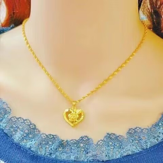 Alluvial gold pendant female clavicle chain peach heart rose heart-shaped necklace versatile and noble gift for wife rose heart-shaped necklace set