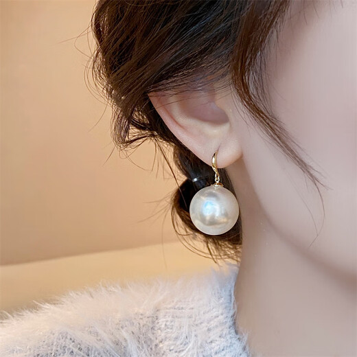Fat Donglai's same style large pearl earrings, Liu Shishi's same style, Shijia's large pearl earrings, feminine and light luxury earrings, Shijia's large white pearls 20mm, same style as Liu Shishi's