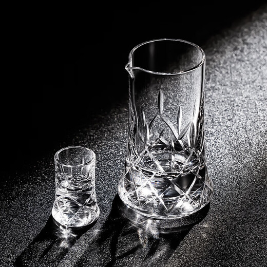 MARTIGUES 5A grade crystal white wine glass and wine dispenser set hand-carved small wine glass and one cup household wine set 150ml crystal wine dispenser