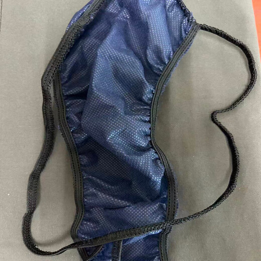 Universal disposable dressing-changing T-string, disposable T-string for men's beauty sauna steaming triangle thickened non-woven fabric, navy blue T-string, black edge elastic - 50 pieces, one size fits all (can be worn by fat and thin people)