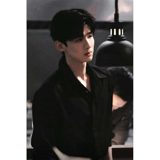 Zhixing schwarzes Langarmhemd für Herren, Frühling und Herbst, Eisseidenhemd, Jingting Tong Sang Yan-Stil, hübscher Anzug mit dünner Jacke, schwarzer Frühling und Herbst, langer Stil – verbesserte Version XL, geeignet für 120–145 Jin Jin, entspricht 0,5 kg