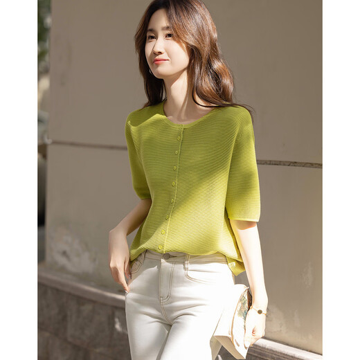 
Demana [Low Calorie Daily] Spring and Autumn Simple Wind Ice Wire Round Neck Middle Sleeve Cardigan Comfortable Meat Cover Sweater Women's Top