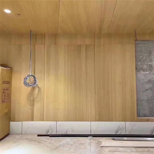 倪之尔定制6187AS天然白橡木直纹山纹免漆木饰面板科定板UV涂装护墙板木