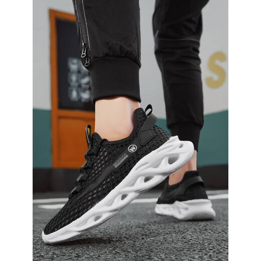 Huili summer men's shoes ice silk mesh hole breathable shoes men's super light stomp feel sports coconut shoes running hollow black [Autumn and winter waterproof style] YC3893 41