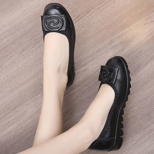 Yierkang Middle-aged and Elderly Real Soft Leather Mother Women's Shoes Beef Tendon Soft Sole Spring New Style Flat Small Leather Shoes Dog Shoes Single Shoes 829 Black 36