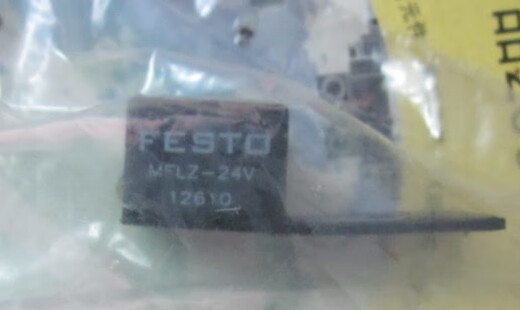NOUVEAU EMBALLAGE D'ORIGINATION FESTO AVEC PROGRATION DE LA LUMIÈRE MFLZ-24V 12610