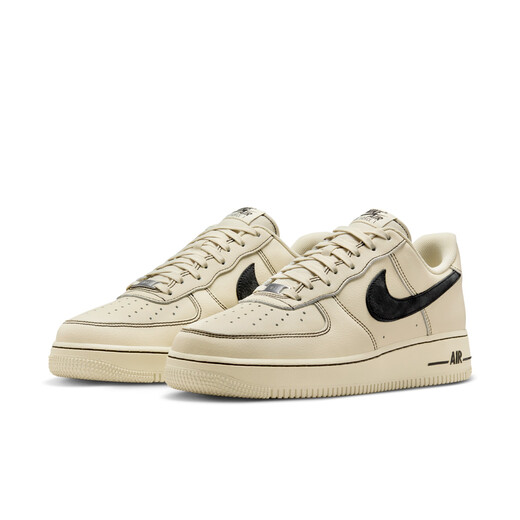 耐克空军一号男子胶底板鞋秋运动鞋官方NIKE AIR FORCE 1 HQ2037 200浅卡其/黑 41